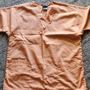 Cherokee scrub top